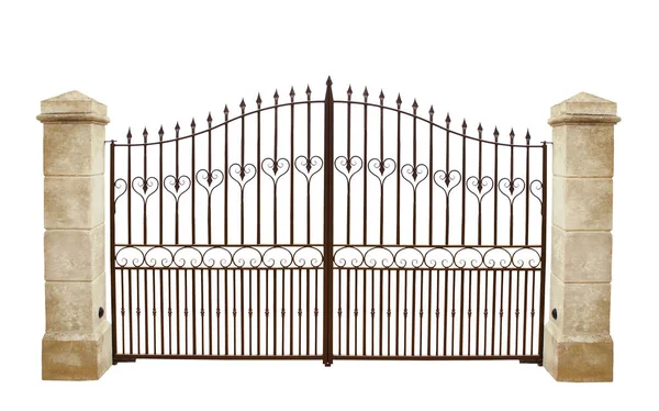 Ferforje kapı ve beyaz arka plan üzerinde izole taş sütun.                  