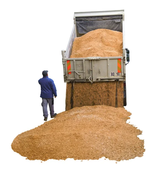 Guided unloading of aggregates from a dump truck