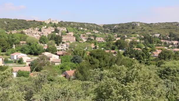 Provenzalisches Dorf Ldenon Auf Dem Hügel — Stockvideo
