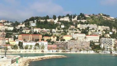 Menton ve tepeleri