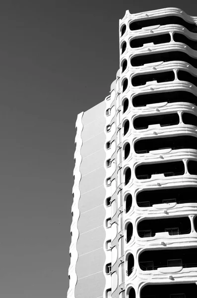 Современный Высотный Фасадом Стали — стоковое фото