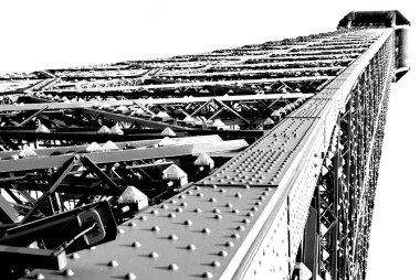 Eyfel Kulesi - Avrupa 'nın simgesi