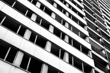 bir gökdelende yaşayan anonim