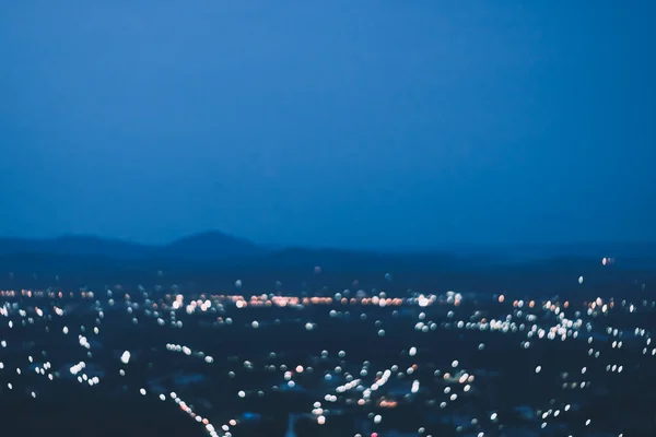Renkli Bokeh Işık Gece Şehir Görünümü Arka Plan Bulanıklık — Stok fotoğraf