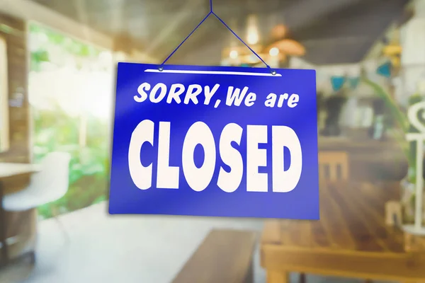 Sign Board Sorry Closed Hang Door Business Shop Nature Green — Stock Photo, Image