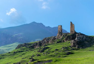 dağ manzarası Fiagdon gorge Kuzey Osetya