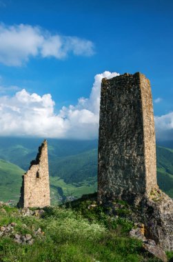 dağ manzarası Fiagdon gorge Kuzey Osetya