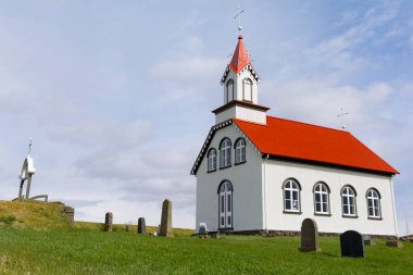 Kiojabergsvollur, Islandia kırmızı kilise