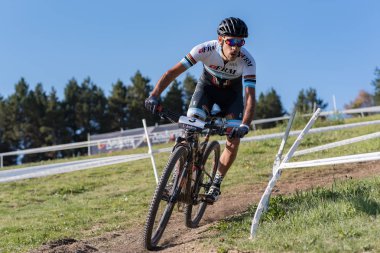 Vallnord, Andorra - 18 Temmuz: Mercedes-Benz UCI Mtb Dünya Kupası Efendi 2018 - Xco - Xcc - DHI Vallnord, Andorra üzerinde 18 Temmuz 2018 yılında Vallnord, Andorra kredi bisikletçi: Martin Silva Cosentino / Alamy Canlı Haberler