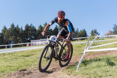 Vallnord, Andorra - 18 Temmuz: Mercedes-Benz UCI Mtb Dünya Kupası Efendi 2018 - Xco - Xcc - DHI Vallnord, Andorra üzerinde 18 Temmuz 2018 yılında Vallnord, Andorra kredi bisikletçi: Martin Silva Cosentino / Alamy Canlı Haberler