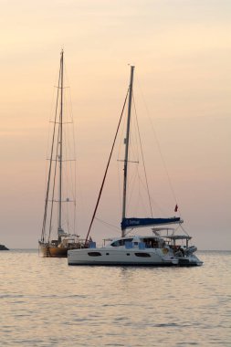 Portinatx, Ibiza, Islas Baleares / Espaa 22/08/2016 : Ship in S'Illot d'es Rencli Beach, Portinatx, Ibiza, Islas Baleares, Espaa