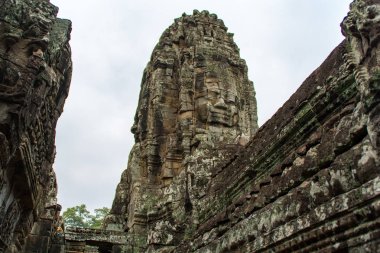 Angkor Wat, Kamboçya 'da bir tapınak kompleksi ve dünyanın en büyük dini anıtıdır. Siem Reap, Kamboçya. Sanatsal resim. Güzellik dünyası.