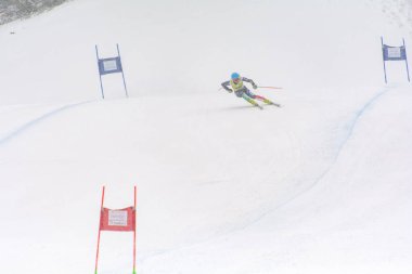 Audi FIS Alp Kayak Dünya Kupası - kadın Combinedsoldeu, Andorra - 28 Şubat: kayakçı içinde rekabet Audi FIS Alp Kayak Dünya Kupası Bayanlar süper kombine 28 Şubat 2016 Soldeu, Andorra üzerinde sırasında.