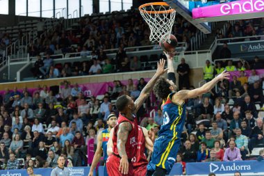 Andorra La vella, Andorra - Ekim 2018 - oyuncular eylem Liga Acb Endesa maç Mora Banc Andorra M.ö. arasında ve Montakit Fuenlabrada, son Puan 89-88, üzerinde 10 Mart 2019, nda Andorra.