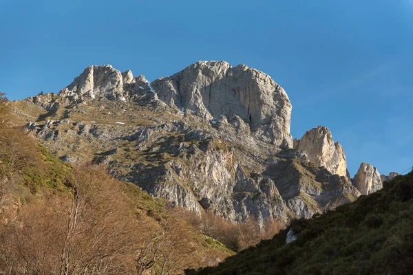 Montagnes Picos Europa Côté Fuente Village Cantabria Espagne — Photo