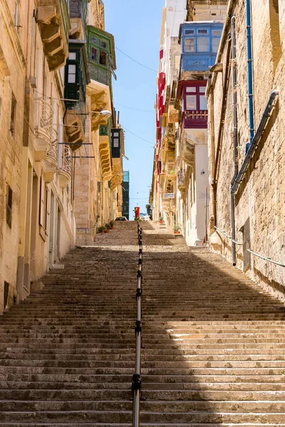 Straße Von Valleta Maltas Hauptstadt Stadtbild Sonnigen Tagen — Stockfoto