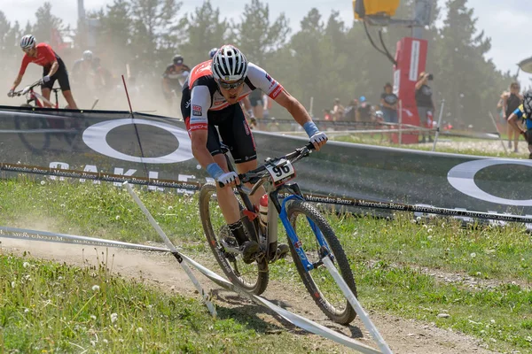 Vallnord Ανδόρρα Ιούλιος 2019 Ποδηλάτης Στο Παγκόσμιο Κύπελλο Ποδοσφαίρου Mercedes — Φωτογραφία Αρχείου