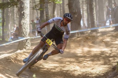 Vallnord, Andorra - 7 Temmuz 2019: Mercedes-Benz Uci Mtb Dünya Kupası 2019 bisikletçileri - Xco Vallnord, Andorra Temmuz 2019