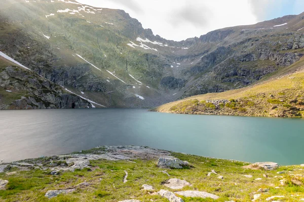 Hermoso Lago Querol Refugio Montaña Valle Incles Canillo Andorra —  Fotos de Stock