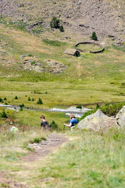 Coma Pedrosa Andorra Agosto 2020 Gruppo Turisti Coma Pedrosa Rifugio — Foto Stock