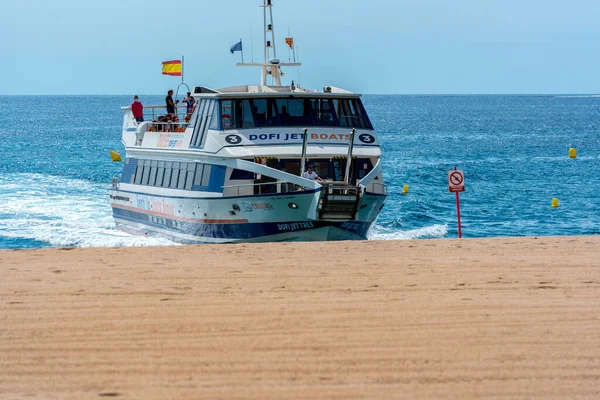 Lloret Mar Espagne 2020 Sept Bateau Sur Plage Lloret Mar — Photo