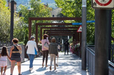 Kamp, Andorra: 2020 Eylül 05: 2020 yazında Andorra 'daki Kamp' ta güneşli bir gün.