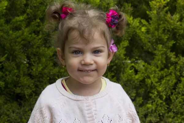 Retrato Niña Naturaleza — Foto de Stock