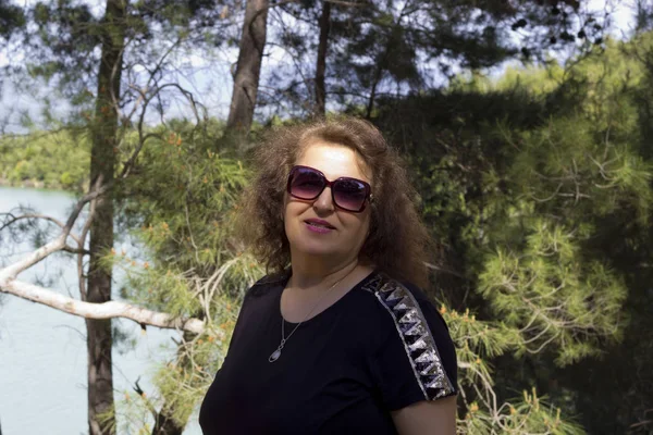 Genç bir kadının portresi