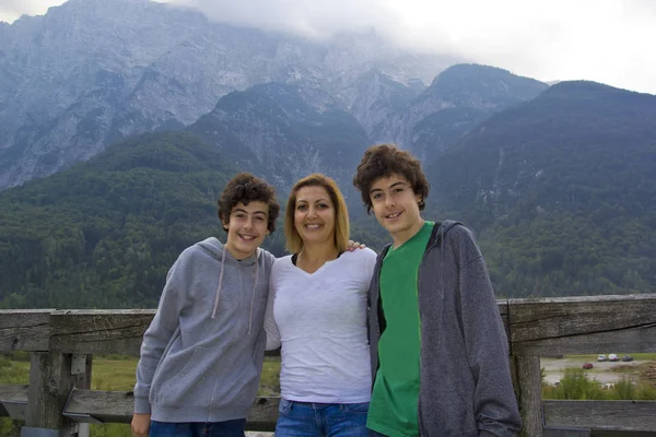 Portrait Happy Family Julian Alps Slovenia — Stock Photo, Image