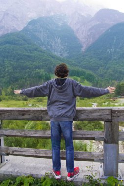 Julian Alps,Slovenya'da çocuk portresi