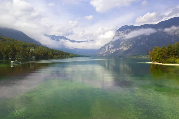 Krásná Scéna Jezera Bohinj Slovinsko — Stock fotografie