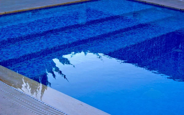 Swimming Pool Resort — Stock Photo, Image