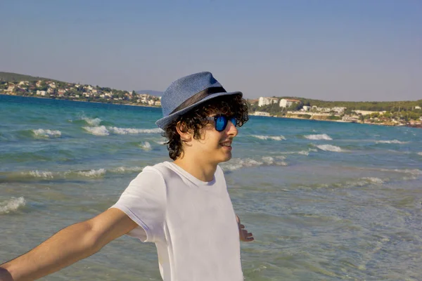 Handsome Young Man Beach — Stock Photo, Image