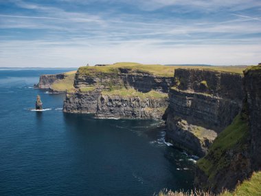 Moher Cliff güneybatı İrlanda Sahil üzerinde dik kayalıklarla