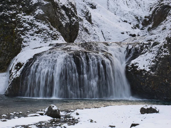 Stjornafoss şelale uzun pozlama — Stok fotoğraf