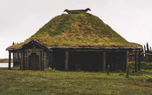 Old Viking Village Iceland Foggy Hill Old Wooden Buildings Covered — Stock Photo, Image