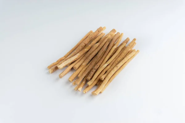 Sikat Gigi Alami Miswak Kayu Sugi Pada Latar Belakang Putih — Stok Foto