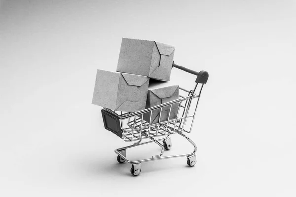 Carrello Scatola Sfondo Bianco Nero Business Concetto Shopping Focus Selettivo — Foto Stock