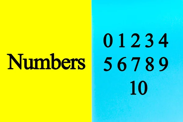 Set Numeri Parole Scritte Sfondo Blu Giallo — Foto Stock