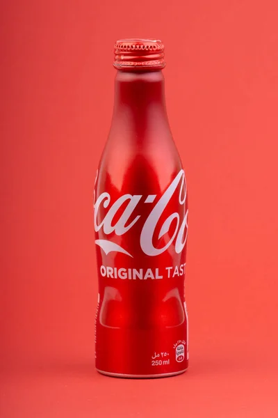 Kuala Lumpur Malaysia Mars 2019 Coca Cola Bottle Drick Över — Stockfoto