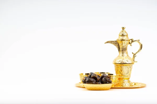 Premium Dates Arabic Coffee Set White Background Selective Focus Copy — Stock Photo, Image