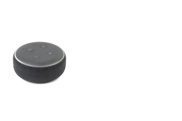 Куала Лумпур Июля 2019 Года Amazon Echo Dot Loudspeaker Alexa — стоковое фото