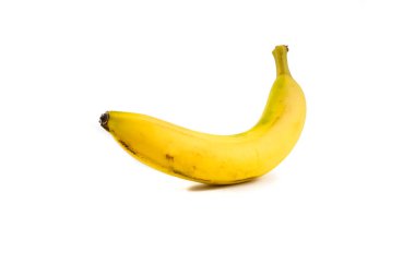 Beyaz arkaplanda izole edilmiş muz