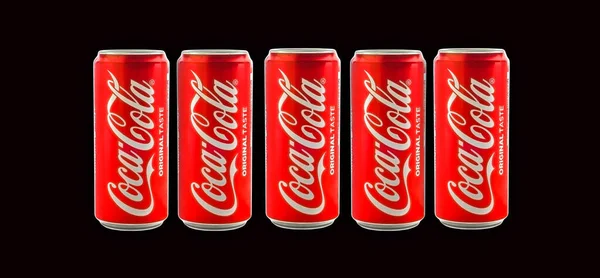 Kuala Lumpur Malasia Marzo 2020 Cola Cola Drink Black Background — Foto de Stock