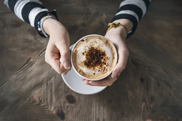 Female Hands Holding Cup Coffee — Stock Photo, Image