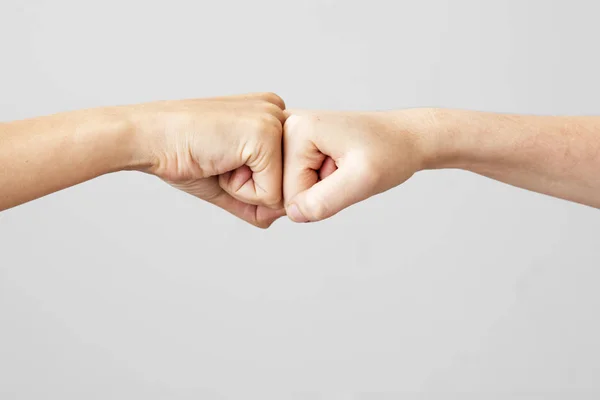 Young People Fist Bumping — Stock Photo, Image