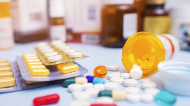 Hap ve kapsül görünümü kapatın