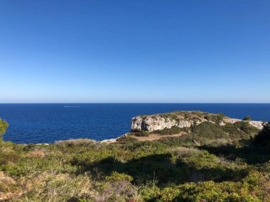 Playa de Formentor Cala Pi de la Posada, Cap Formentor 'da güzel plaj, Palma Mallorca, İspanya