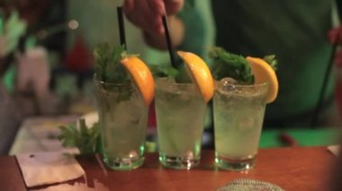 bar içecekler alkollü kokteyller