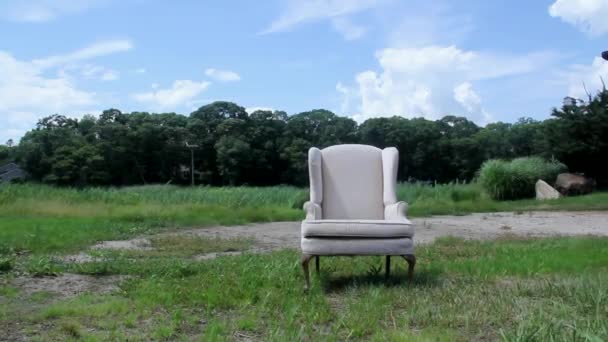 Sessel Sessel Einsamer Park — Stockvideo